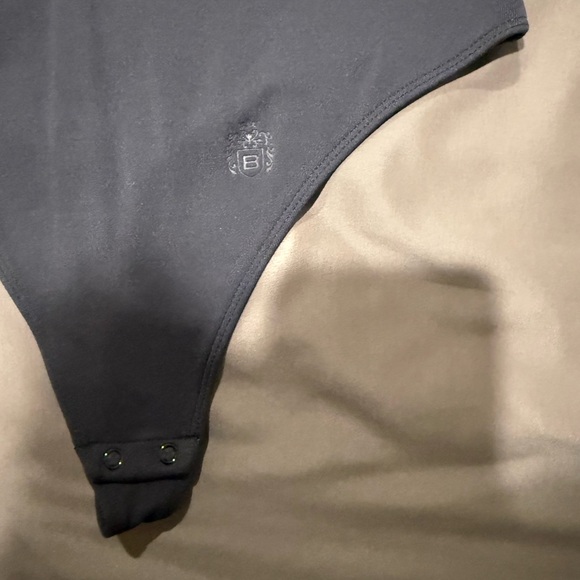 ARITZIA CONTOUR CREW BODY SUIT - Picture 4 of 4